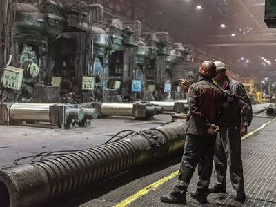 Ідеальний шторм для економіки: чому українська промисловість втрачає понад 50% експорту та зупиняє підприємства