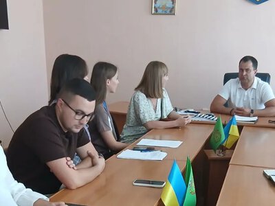 У Ратному провели День молодіжного самоврядування: молодь презентувала власні ідеї