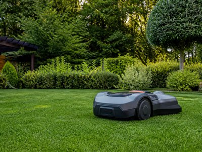 The Verge назвав Segway Navimow X430 найкращою роботизованою газонокосаркою