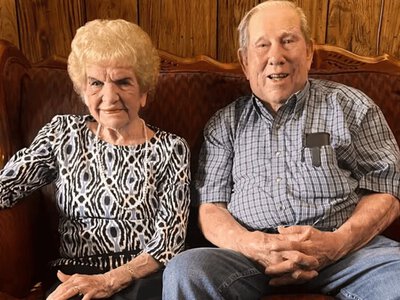 101-річний чоловік та його 100-річна дружина розкрили секрет довголіття та щастя в шлюбі