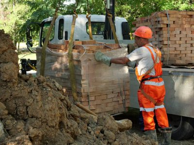 До зими — новий водопровід для тисячі містян: як просуваються роботи на мікрорайоні Гірницький
