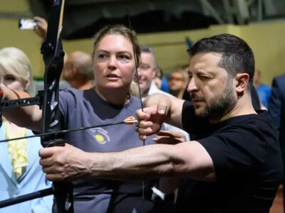 Штанга, лук і теніс: Зеленський несподівано долучився до змагань ветеранів