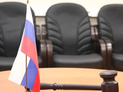 Окупанти на Херсонщині судять двох жителів за “екстремістські заклики”
