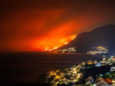 Через лісову пожежу у хорватському туристичному місті постраждало 36 людей