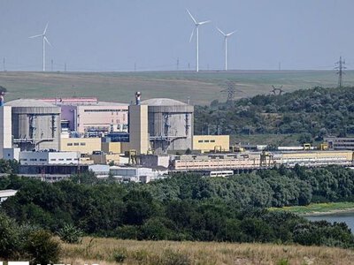 Румунія зупинила єдину АЕС через рекордно низький рівень Дунаю