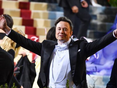  Ілон Маск контролює майже половину SpaceX: його пакет акцій оцінюється більш ніж у 900 мільярдів доларів 