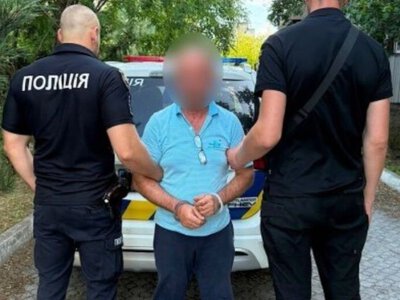 На Дніпропетровщині чоловік отримав ножове поранення, коли намагався захистити жінку