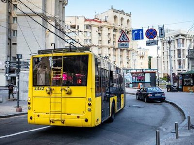 Не сядете у звичний автобус: у Києві на вихідних змінять маршрути через ярмарки