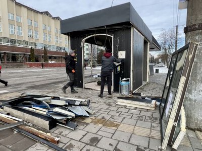 Ще три МАФи демонтують на вулиці Мазепи у Львові