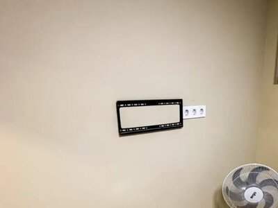 Поїхали з орендованої квартири з чужими телевізорами: у Рівному судили молоду пару злодіїв