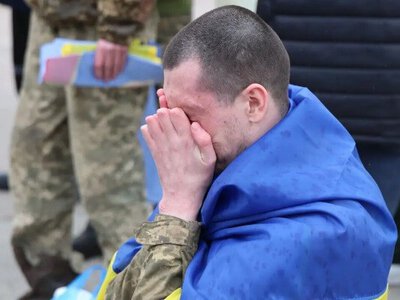 «Деякі з них схудли майже на 20 кілограмів»: екскерівника СІЗО в Донецьку підозрють в катуванні полонених