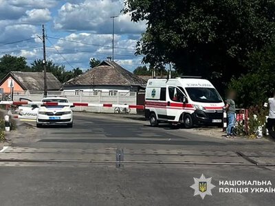 У Заводському потяг смертельно травмував 87-річну жінку на залізничному переїзді