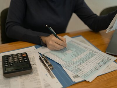 У Польщі можуть знизити податок на доходи для частини платників
