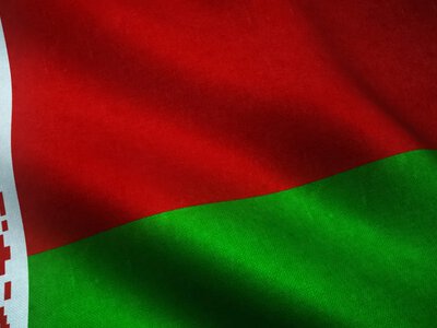 Білорусь готує школярів до військових навичок: їх навчатимуть керувати дронами 