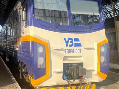 Укрзалізниця повернула вендингові автомати в регіональний поїзд