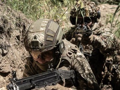 Оперативна ситуація на фронті: Сили оборони відбили понад 200 штурмів окупантів