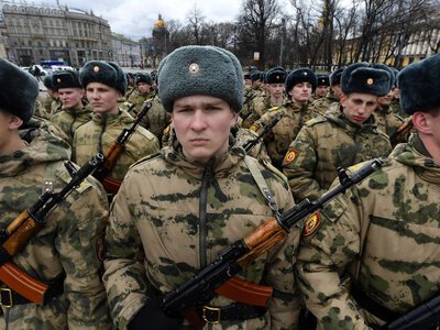 Росіяни панікують через нову мобілізацію: чи наважиться на неї Кремль, – The Guardian