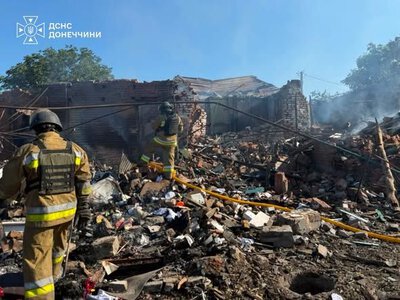  Рятувальники Краматорська загасили пожежі після трьох ворожих атак — постраждалих немає 
