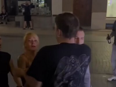 Плювалися, кричали, билися: у Познані полячки напали на українських чоловіків (ВІДЕО)