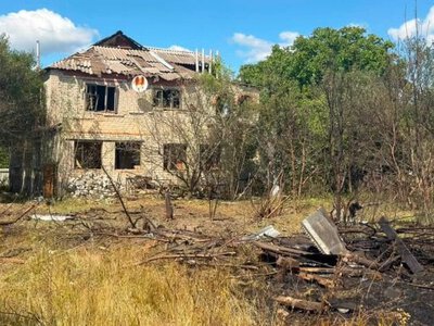 На Харківщині росіяни атакували громаду дронами: троє людей поранені, є пошкодження