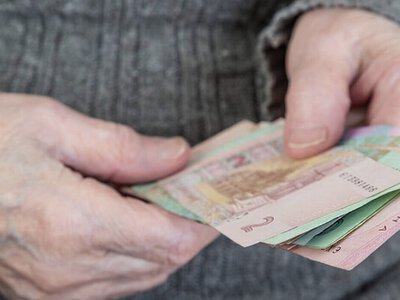 Як купити пенсійний стаж у 2026 році: скільки це коштує та які є ризики