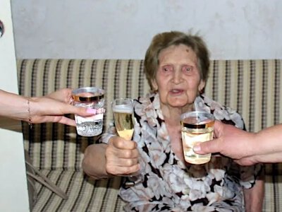 Навчання у 50, робота до 84 та любов до життя: мешканка Рівненської громади Надія Броварник відзначила 100-річний ювілей