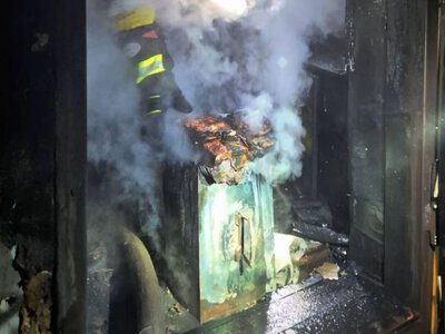 У львівській квартирі вибухнув акумулятор: ДСНС врятували 6 людей, серед них 2 дітей