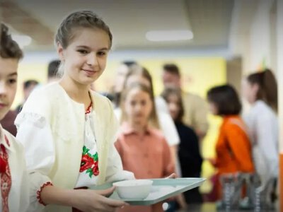 Безкоштовне харчування школярів у Переяславі з 1 вересня: як організують обіди