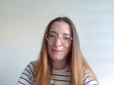 «Чи оминати Польщу?»: українка розповіла про роботу та ставлення до українців