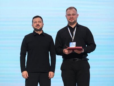 Президент вручив орден «За заслуги» воїну та керівнику Рівненського пластового центру