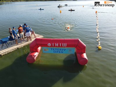 Понад 200 спортсменів і нічний заплив: у Житомирі стартував 11-й Teteriv Open