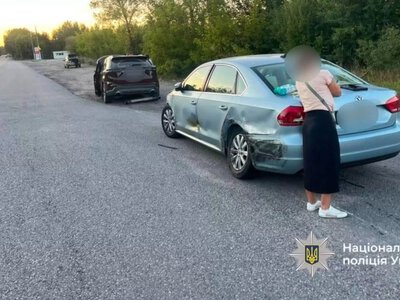 На Вінниччині слідчі розпочали розслідування ДТП за участю трьох автомобілів
