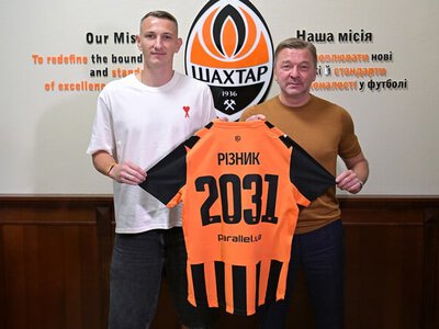«Шахтар» продовжив контракт із Дмитром Різником: клуб зберіг основного воротаря на ключові сезони