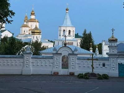 У Путивлі Молченський монастир запрошує відвідувачів на відпочинок і молитву