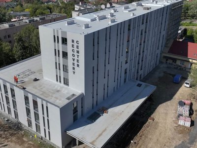 В Ужгороді триває будівництво великого реабілітаційного центру для захисників: як змінюється 4.5.0 Recovery Center