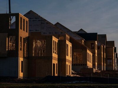 Власникам житла нагадали: податок на “зайві метри” потрібно сплатити до 1 вересня