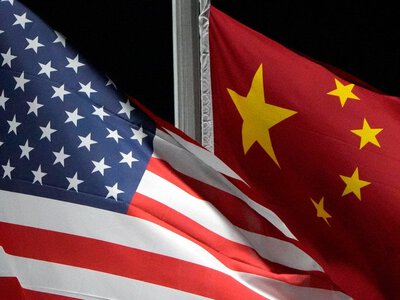 Нова холодна війна за технології: США хочуть перекрити Китаю шлях до ШІ