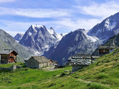 Гори замість моря: найкращі курорти Альп для відпустки влітку