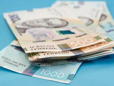 Українці збільшують обсяг заощаджень у банках: хто став лідером за депозитами