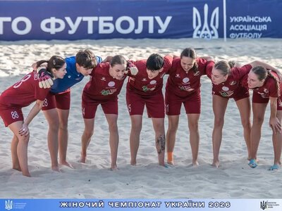 Жіноча команда МСК “Дніпро” стала чемпіонкою України з пляжного футболу