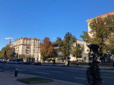 До +33° і майже без дощів: якою буде погода в Києві наступного тижня