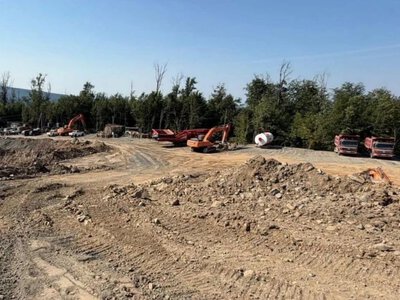 Майже мільярд збитків: до незаконного видобутку копалин причетний депутат – прокуратура