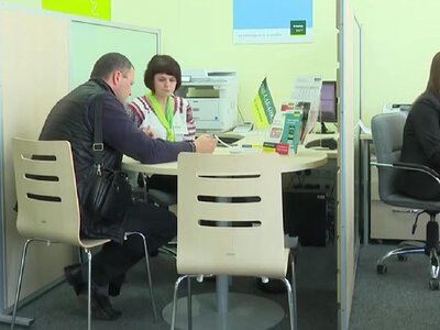 Ощадбанк спише 480 грн із картки: як не віддати гроші за зайву послугу
