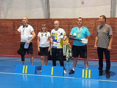 Ветерани МСК «Дніпро» привезли з Хмельницького три медалі