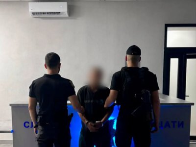 Стріляв біля річки та показував автомат з автомобіля: на Берегівщині затримали чоловіка