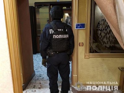У Луцьку жінка облаштувала в орендованій квартирі місце для сексуальних послуг