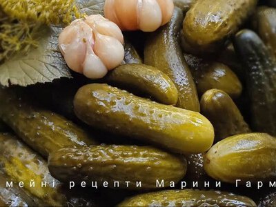 Без стерилізації та окропу: запорізька господиня розповіла, як заквасити хрумкі огірки