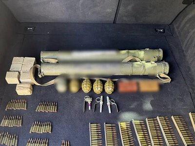 Гранати, тротил та гранатомети: на Миколаївщині викрили канал збуту зброї
