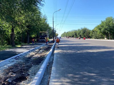 Дороги і тротуари: у Покровському районі Кривого Рогу продовжуються роботи з благоустрою та облаштування інфраструктури