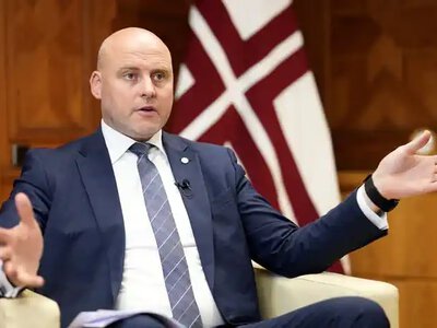 Прем’єр Латвії обурився через пом’якшення санкцій для російських військових